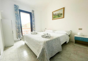 PGS Immobiliare SRLS- Residenza Eleonora Bilocale terrazza e parcheggio privato La Maddalena La Maddalena
